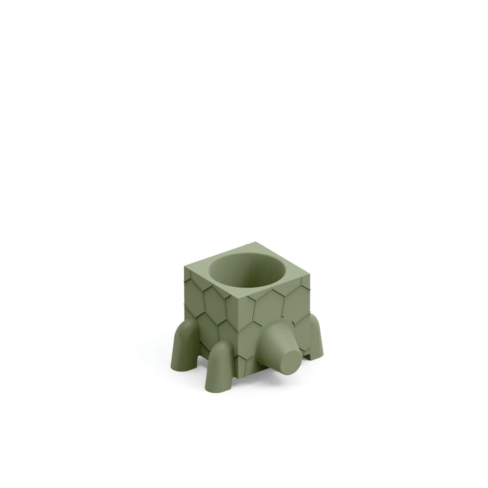 Fera Ruga Planter
