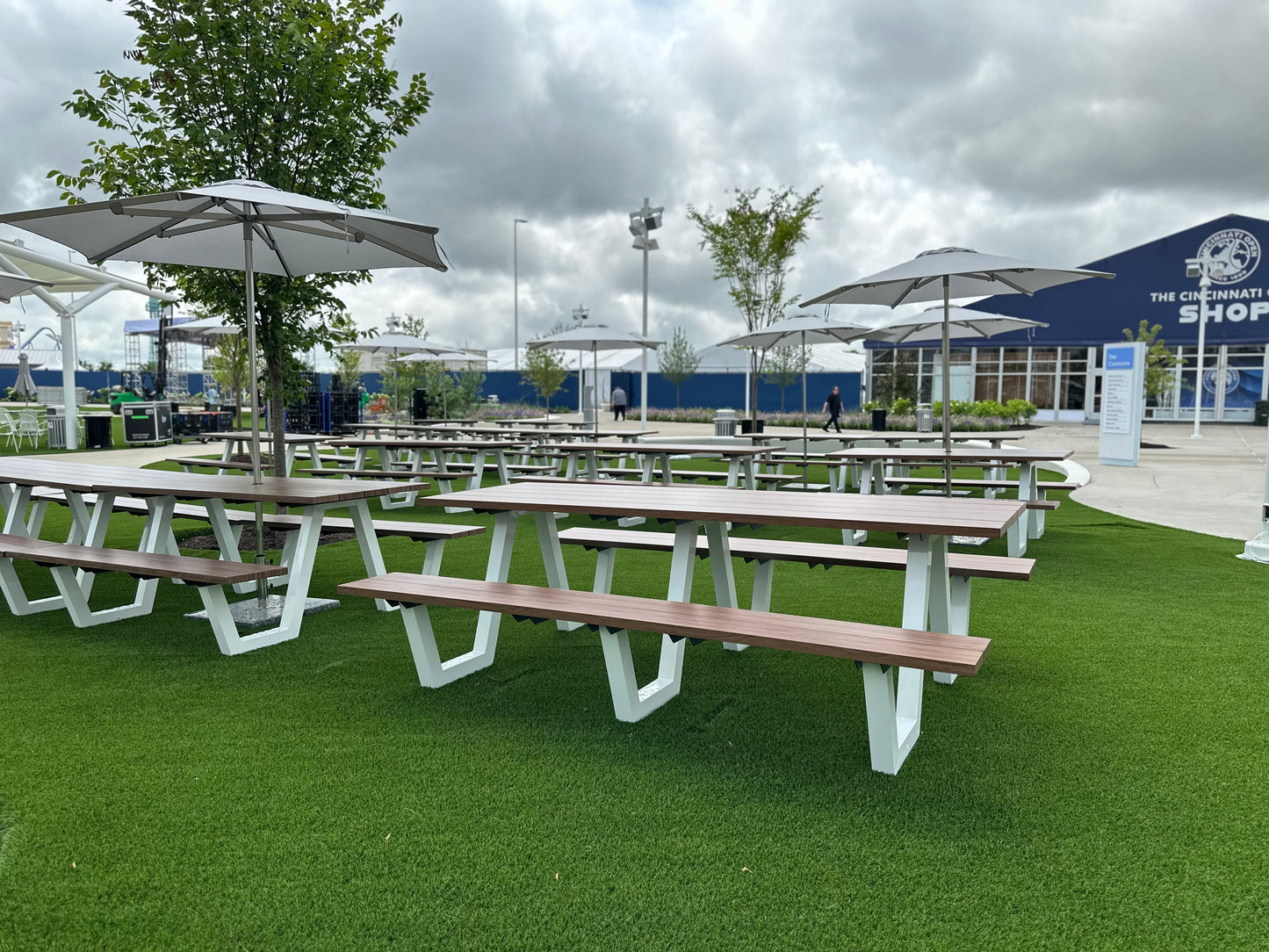 Sid Picnic Table 8ft